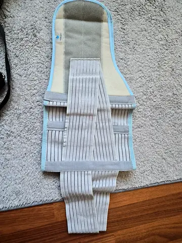 Back brace size medium