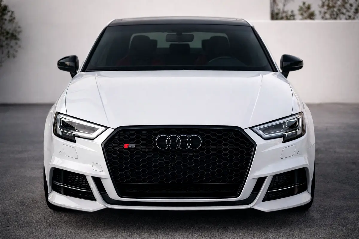 Audi S3/RS3 2017 — photo 1 of 7