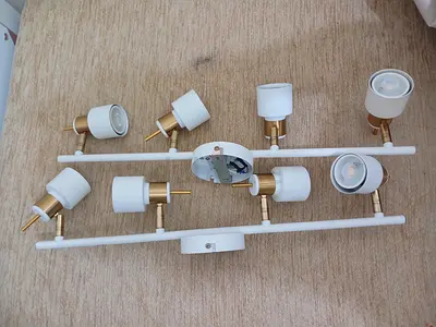 Modern white  gold 8-light ceiling spotlight bar fixture