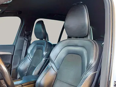 2018 Volvo XC90 — фото 12