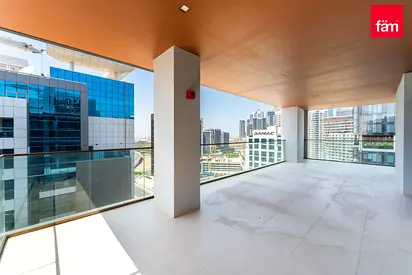 Unique Layout | Vacant | Big Balcony