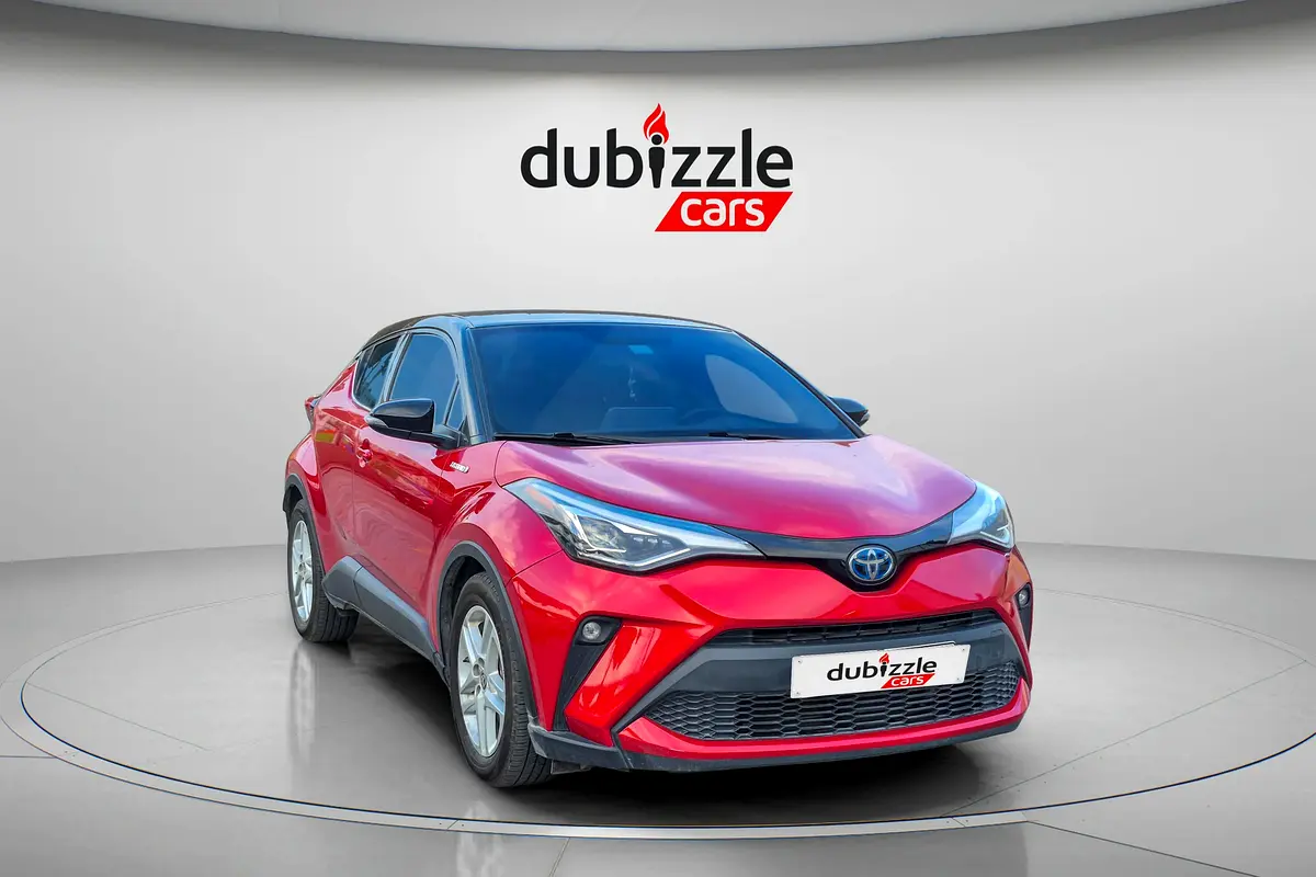 Toyota C-HR 2021 — photo 1 of 14