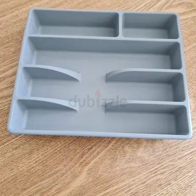 Grey Plastic Cutlery Drawer Organizer - 6 Compartment