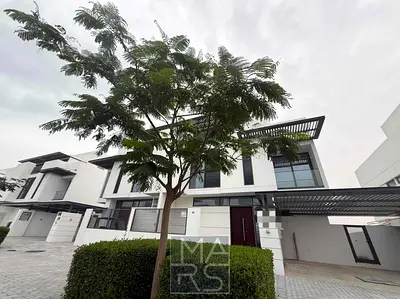 Luxurious 5BR Villa with Direct Beach Access | Ajmal Makan City, Sharjah