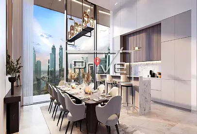 Waterfront Living | Prime Location | Luxurious