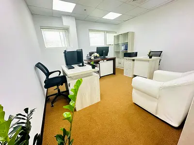 Modern Office for rent in Dubai | near to Metro Station