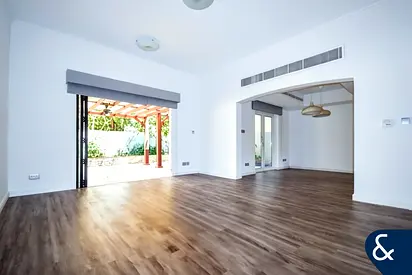 Spacious Zulal 1 | Type CM | Vacant Now