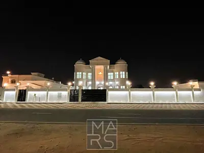 فيلا جديدة فاخرة للغاية مكونة من 7 غرف نوم | موقف سيارات في الطابق السفلي وحديقة خاصة