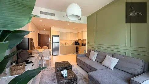 Chic 1BR in Burj Royale | Fully Furnished