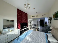 Premium Brand New I Luxury Upgrade I Pristine