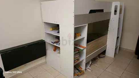 Bunk bed