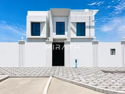 Modern 7BR Luxury Villa | Prime Location
