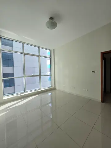 High-End 3BR + Maid’s Room for Rent | 2nd Tenant | Free Parking & Gym