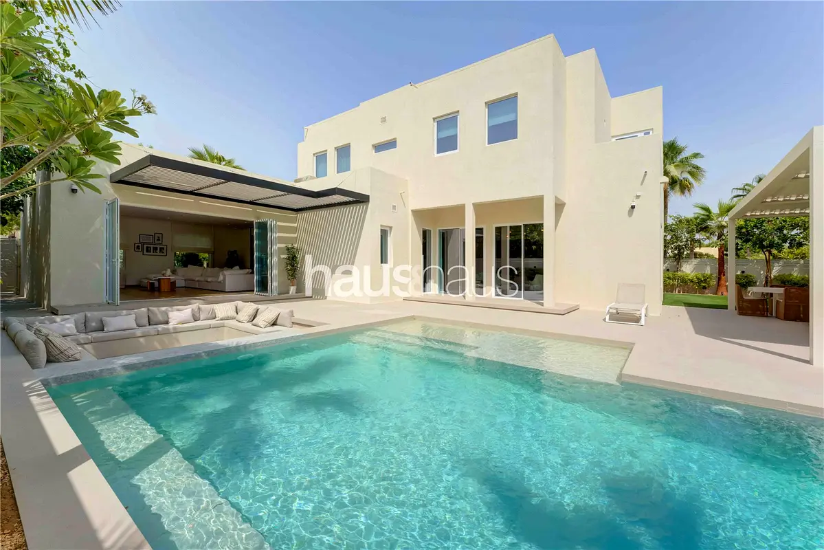 Smart and Luxurious Living | One of a Kind