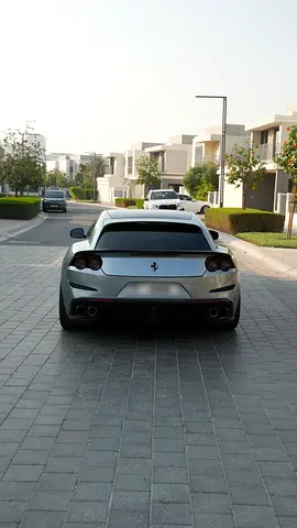 صورة 4 لـ 2017 Ferrari GTC4 LUSSO
