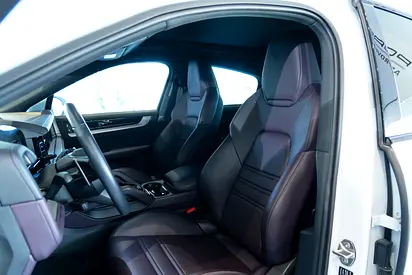2024 Porsche CAYENNE 缩略图 14