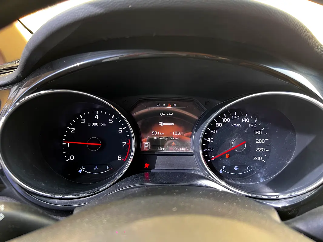 Kia Carnival 2016 — photo 1 of 5