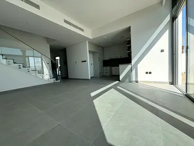Corner unit | 4BR+ Maid | Ready to Move