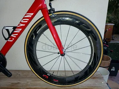 FullCarbon Canyon RoadBike ElectricShifter Shimano Ultegra Di2 Groupset zipp Forecast CarbonWheelSet