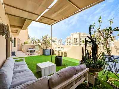 Upgraded | Park View | Duplex Penthouse