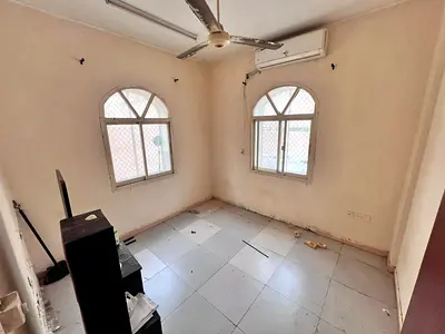 Excellent opportunity for accommodation at a very reasonable price compared to the location and available services: family accommodation, free mainten