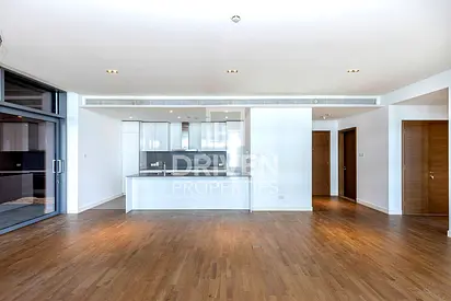 Prime Location | Stunning Terrace | Large Layout