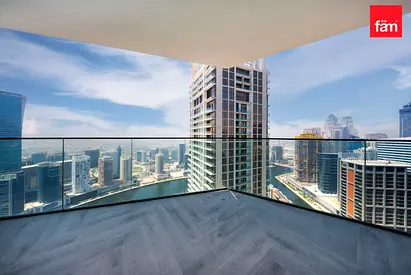 Canal View | Luxury Unit | Prime Location