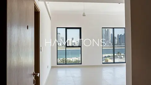 Ready-to-Move Seafront Living | Premium Coastal Lifestyle | Resale