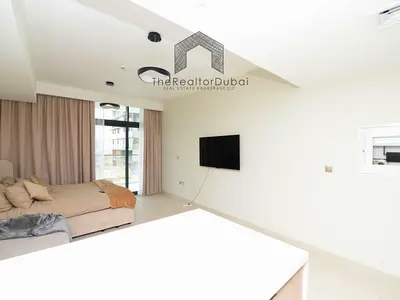 3 Cheques | Multiple option | Pool view