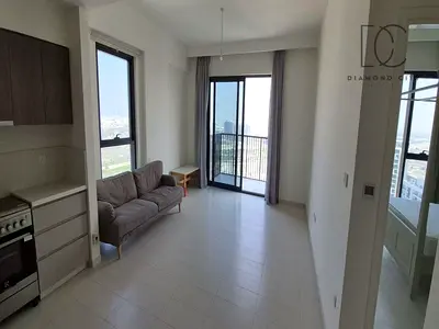 Skyline View I Spacious Layout I Higher Floor