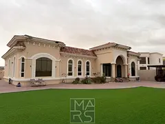 Hot offer | 4bedroom villa | Covered parking | Majlis