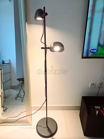 Floor lamp