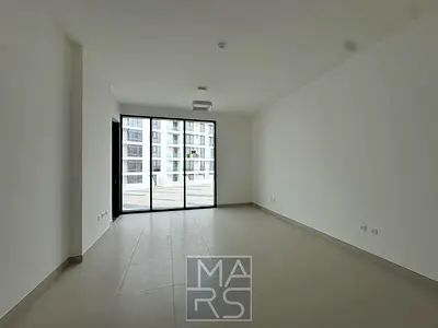 1BR Beachfront Home | Modern Design | Open Views