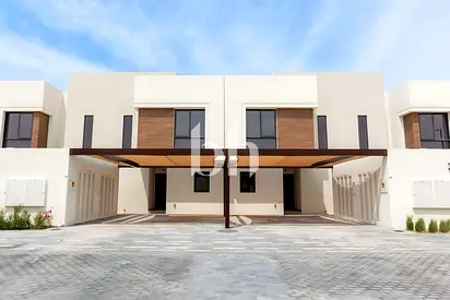Single Row 3BR | Rent Refund | Prime Investment