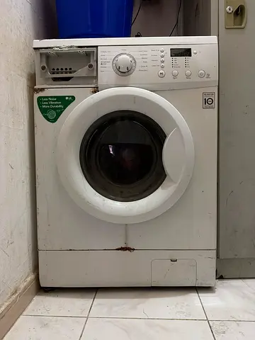 LG WASHING MACHINE LESS USED