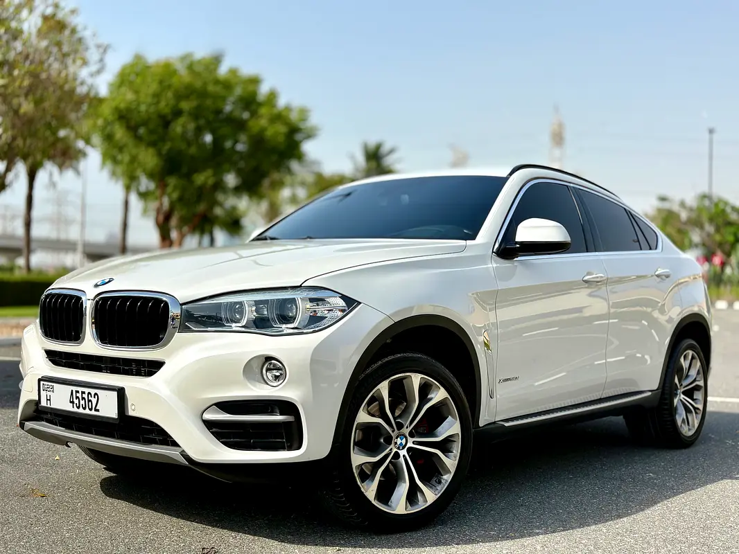 BMW X6 2016 — photo 1 of 18