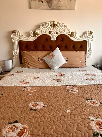 King-Size Bed with wardrobe for sale