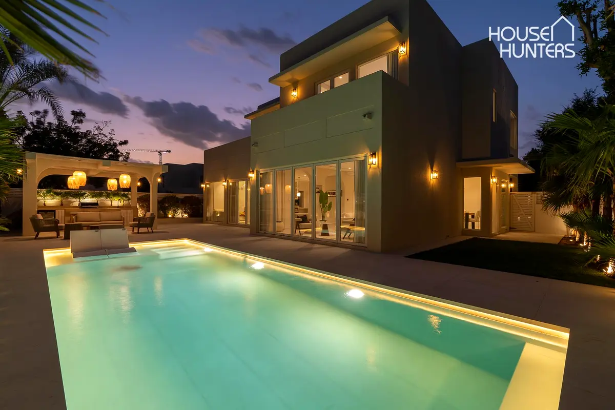 Elegant 5BR Family Living | Renovated | Turn Key