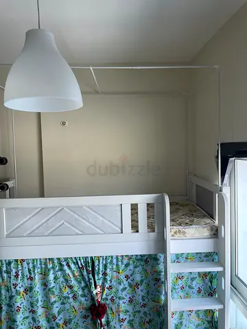 Bed space available in Barsha heights Tecom