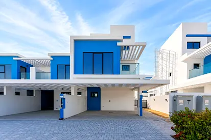 5BR Corner TH | Lagoon View | Landscaped Unit!