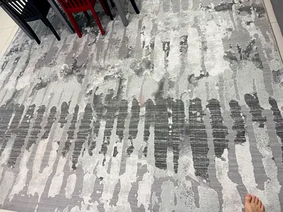 Large Grey Abstract Modern Area Rug - Excellent Condition
