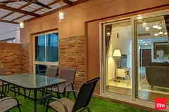 Fully Furnished | Upgraded | Spacious | 12 Chqs
