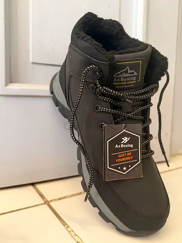 Brand New Men’s Winter Trekking Shoes