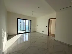 1.5BR | Waterfront &amp; Skyline Views | High Floor