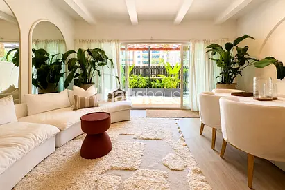 Tastefully Upgraded | 2 Bedroom | Courtyard
