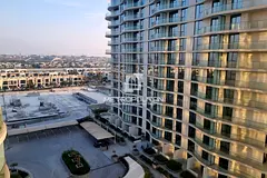 Bright 1BR in Central 1 | Beachfront Living