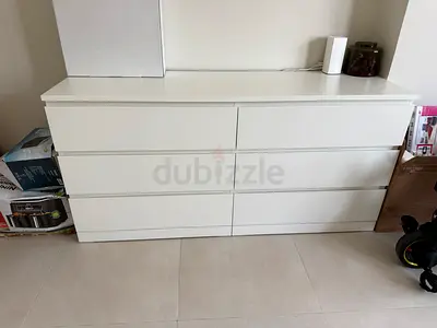White 6-Drawer Dresser / Double Wide Chest -  excellent condition