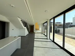 Close To Park | Brand New | Handed Over