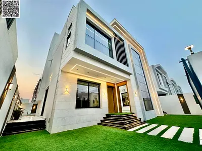 فيلا بسعر شامل رسوم التسجيل والتملك على الشارع الرئيسي جاهزة للسكن في أرقى مناطق عجمان تملك حر