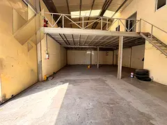 Warehouse in Industrial 13 3000 sqft mezzanine insulated roof kitchen bathroom near Dubai up to 4 pa